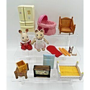 Epoch Sylvanian Families Calico Critters & Li’l Woodeez  18 Pc Furniture & misc